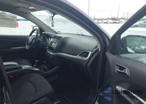 2015 Dodge Journey Sxt z USA, uszkodzony, nr VIN 3C4PDCBG1FT616459